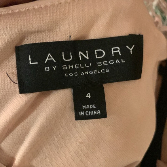 🎉HOST PICK🎉 Laundry by Shelli Segal Sequin Pattern Fringe Dress - Picture 8 of 8